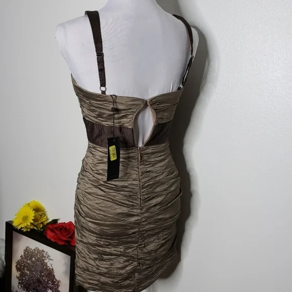 NEW BCBG MAXAZRIA Runway Simson Mocha Cocktail Dress Party Elegant Luxury Club - Picture 12 of 14